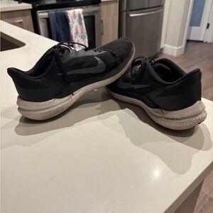 Women’s Black Nike Running Shoes